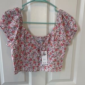 Hollister Pink Floral Puff Sleeve Blouse
